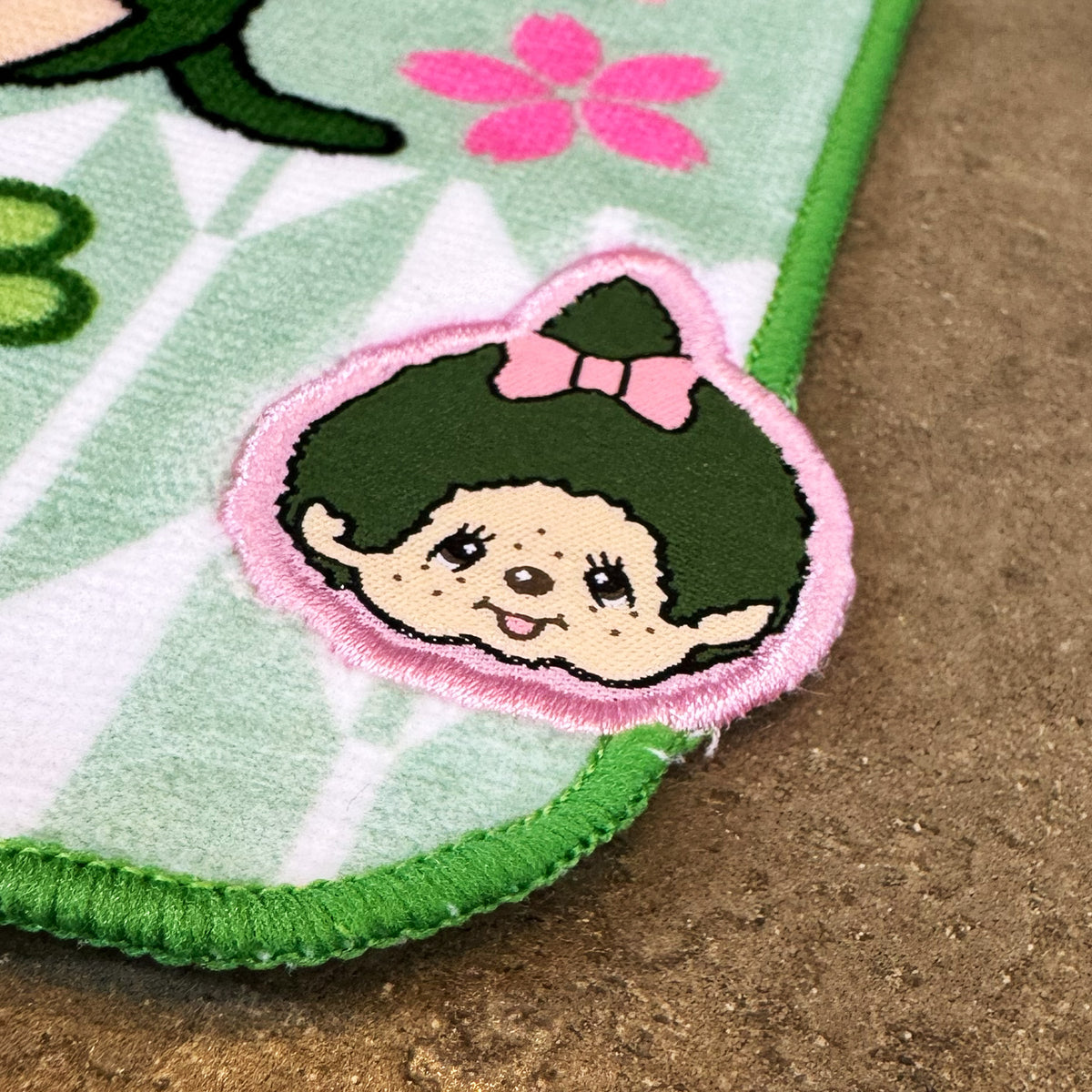 抹茶モンチッチ 刺繍ハンドタオル（GREEN／PINK）
