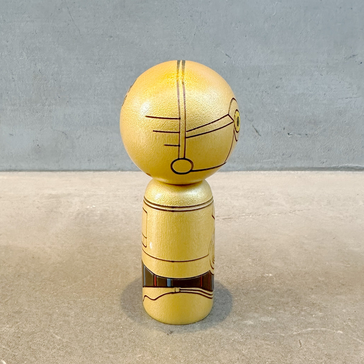 STAR WARS C-3PO こけし 【 卯三郎こけし 】